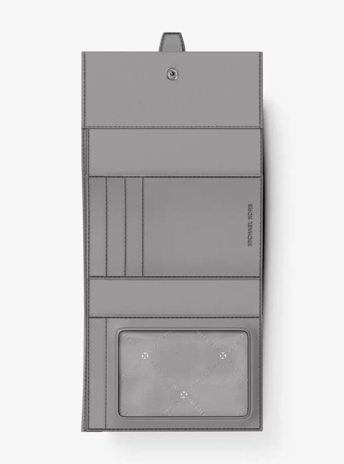 Greenwich Medium Signature Logo Trifold Wallet Greenwich Medium Signature Logo Trifold Wallet