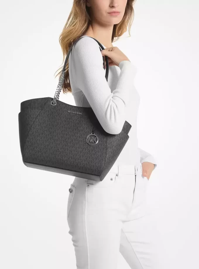 Jet Set Large Signature Logo Shoulder Bag Jet Set Large Signature Logo Shoulder Bag