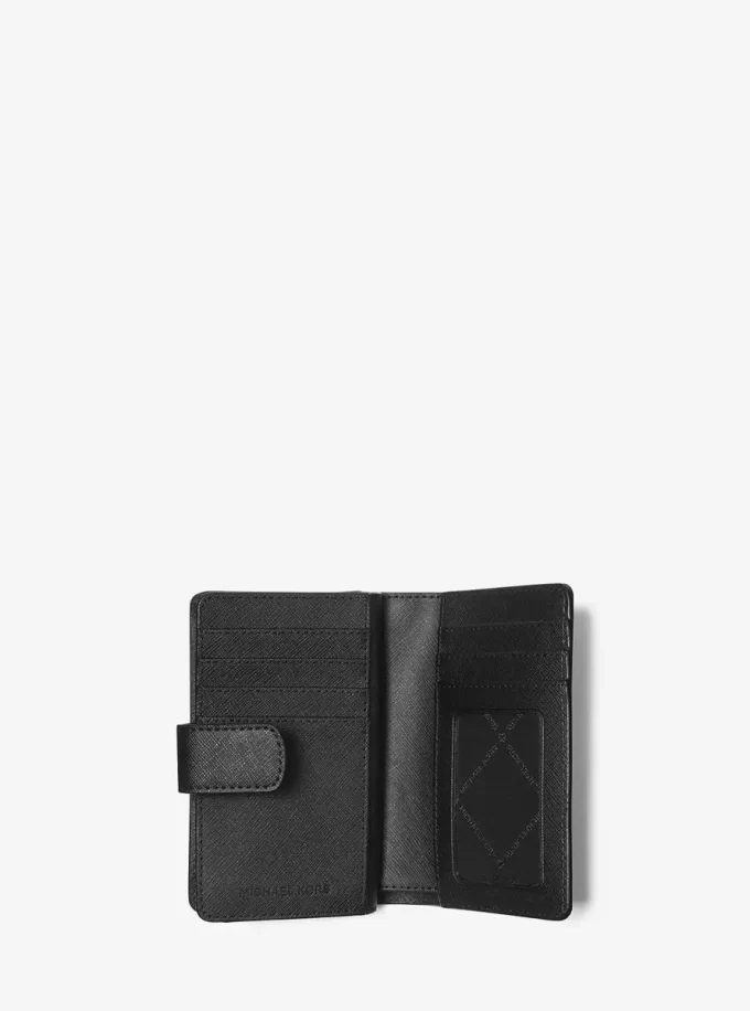 Medium Crossgrain Leather Wallet Medium Crossgrain Leather Wallet